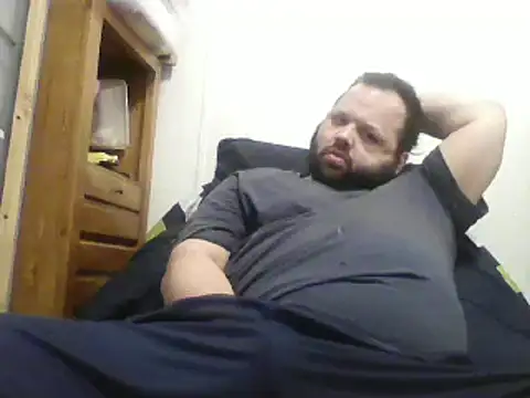 Snapshot of Strongbutgentle36 chatting on 7, 2, 2025 Strongbutgentle36 online show from 7, 2, 2025