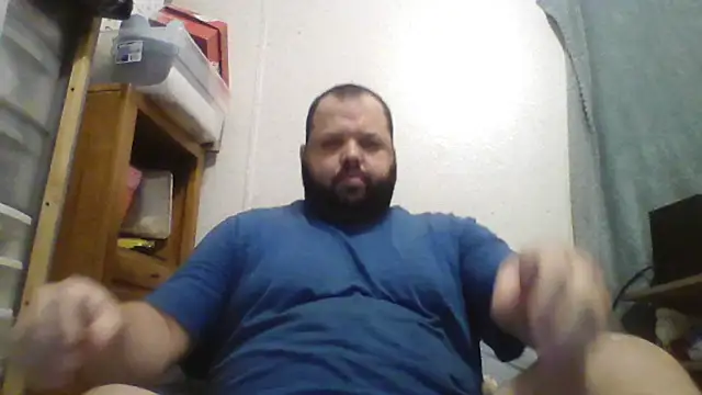 Snapshot of Strongbutgentle36 chatting on 26, 2, 2025 Strongbutgentle36 online show from 26, 2, 2025