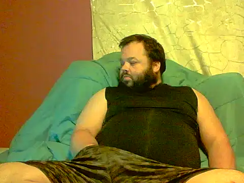 Snapshot of Strongbutgentle36 chatting on 19, 10, 2025 Strongbutgentle36 online show from 19, 10, 2025