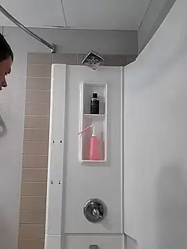 MaddyC6992 online show from 26, 1, 2025