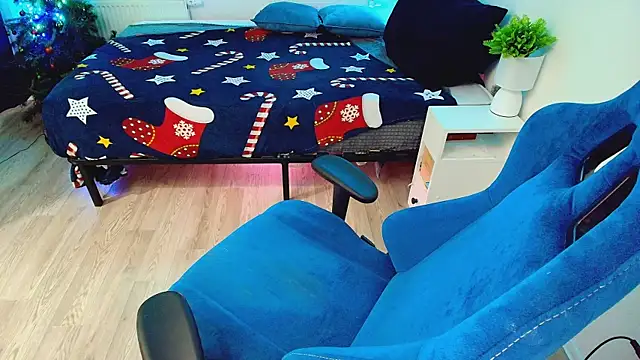 Snapshot of CranberryHot chatting on 15, 2, 2026 CranberryHot online show from 15, 2, 2026