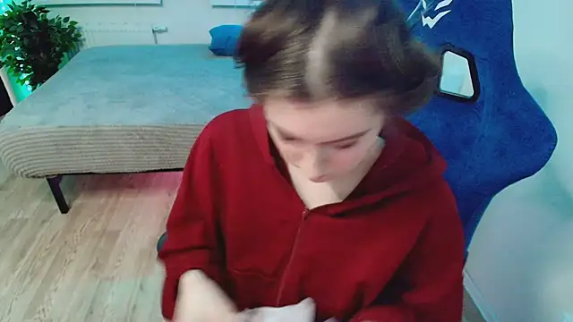 Snapshot of CranberryHot chatting on 28, 5, 2026 CranberryHot online show from 28, 5, 2026
