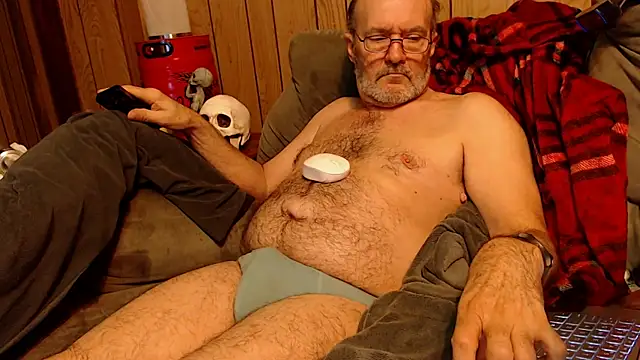 Snapshot of snickers1 chatting on 7, 11, 2025 snickers1 online show from 7, 11, 2025