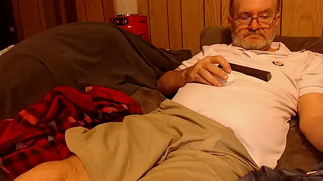 snickers1 online show from 10, 4, 2026