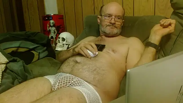 Snapshot of snickers1 chatting on 25, 9, 2025 snickers1 online show from 25, 9, 2025