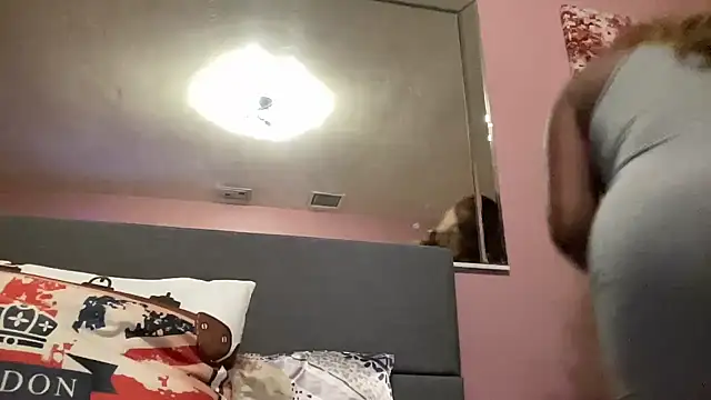 Creamesensation online show from 15, 2, 2025