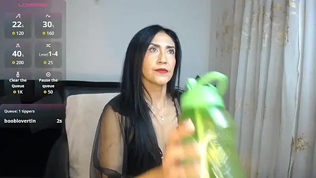  steffy  online show from 10, 9, 2025