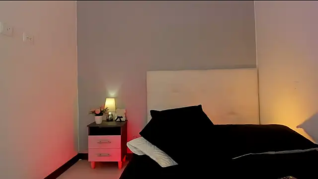 NataliaBuiles online show from 23, 2, 2026