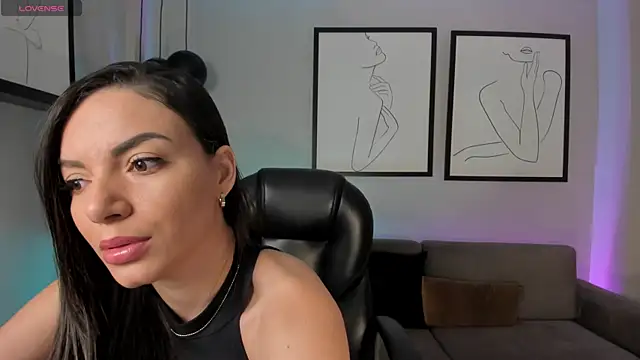 Snapshot of MorganHicks chatting on 17, 6, 2026 MorganHicks online show from 17, 6, 2026