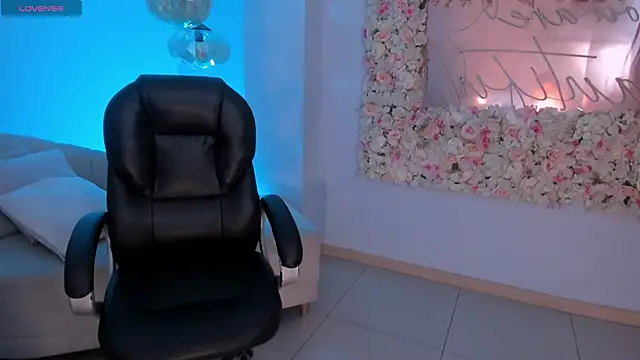 MorganHicks online show from 12, 2, 2026