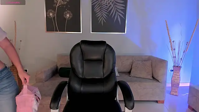 MorganHicks online show from 21, 9, 2025