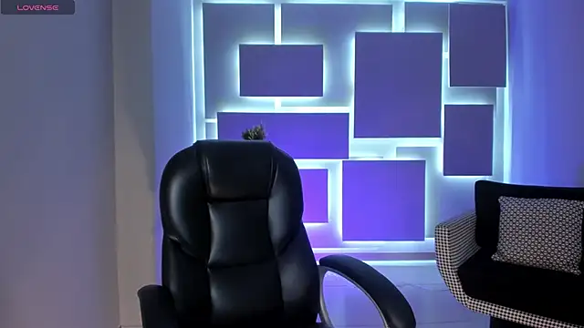 MorganHicks online show from 13, 4, 2026