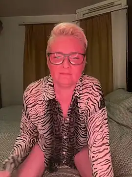 Gizzithehotone online show from 2, 4, 2026