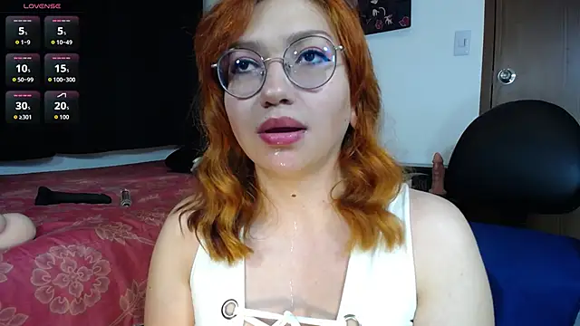 Snapshot of coraline101_ chatting on 25, 9, 2025 coraline101 online show from 25, 9, 2025