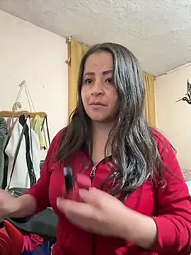 latinfemale online show from 30, 11, 2025