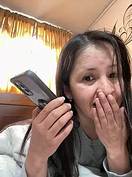 latinfemale online show from 1, 10, 2025