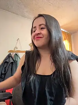 latinfemale online show from 2, 6, 2026