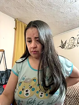 latinfemale online show from 7, 11, 2025