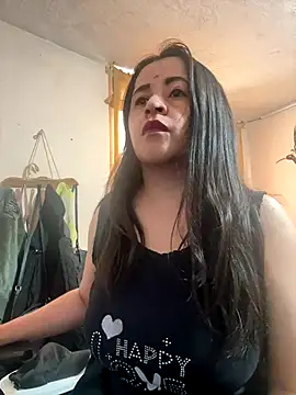 latinfemale online show from 9, 10, 2025