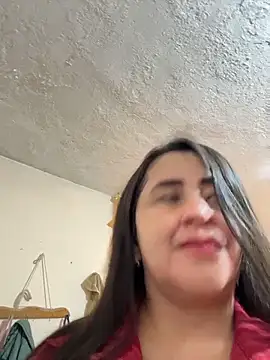 latinfemale online show from 31, 5, 2026