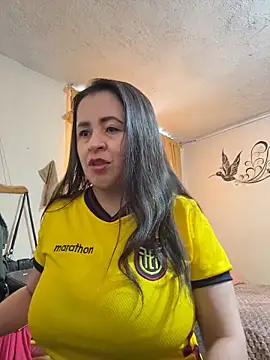 Snapshot of latinfemale chatting on 30, 6, 2026 latinfemale online show from 30, 6, 2026
