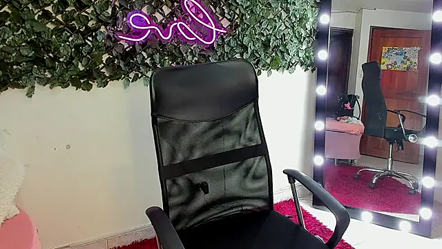 DestinyHills online show from 4, 11, 2025