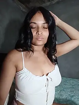  Estrellita  online show from 12, 5, 2026