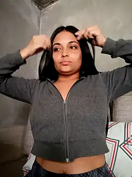  Estrellita  online show from 2, 3, 2026