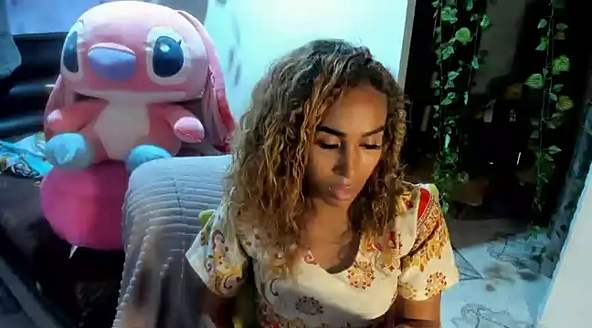 Snapshot of CarameloCeron chatting on 20, 1, 2025 CarameloCeron online show from 20, 1, 2025