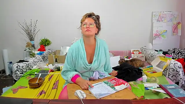 IamYourNarcotic online show from 1, 10, 2025