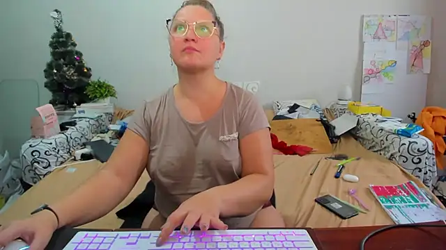 Snapshot of IamYourNarcotic chatting on 7, 2, 2026 IamYourNarcotic online show from 7, 2, 2026