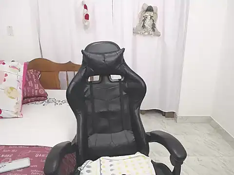 yeslluisa online show from 17, 12, 2025