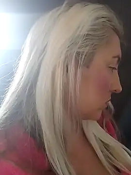 Mllesha74000 online show from 5, 10, 2025