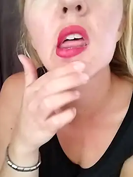 Mllesha74000 online show from 22, 9, 2025