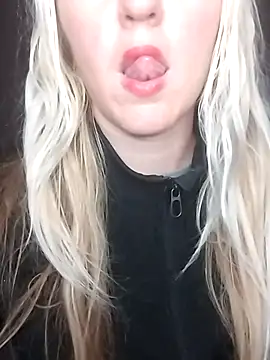 Mllesha74000 online show from 2, 12, 2025