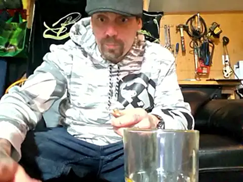 canadacockinme online show from 27, 10, 2025