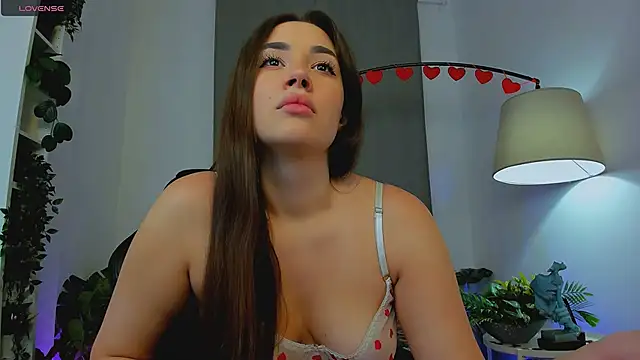  Eva Rose  online show from 12, 2, 2025