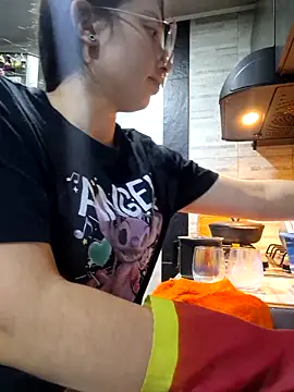 linda-schmidt online show from 16, 12, 2025