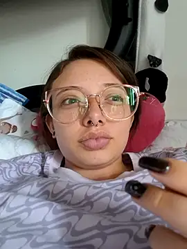 linda-schmidt online show from 11, 10, 2025