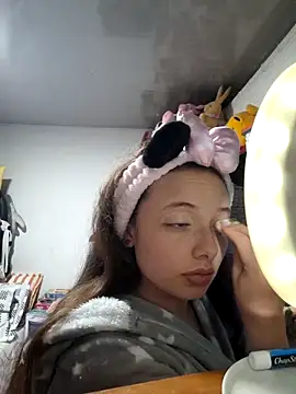 linda-schmidt online show from 18, 9, 2025