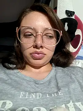 Snapshot of linda-schmidt chatting on 17, 2, 2026 linda-schmidt online show from 17, 2, 2026