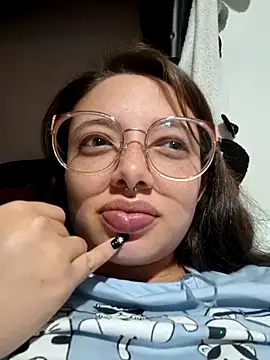 Snapshot of linda-schmidt chatting on 19, 1, 2026 linda-schmidt online show from 19, 1, 2026