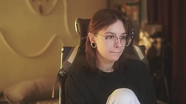 alyssa sweet online show from 1, 4, 2026