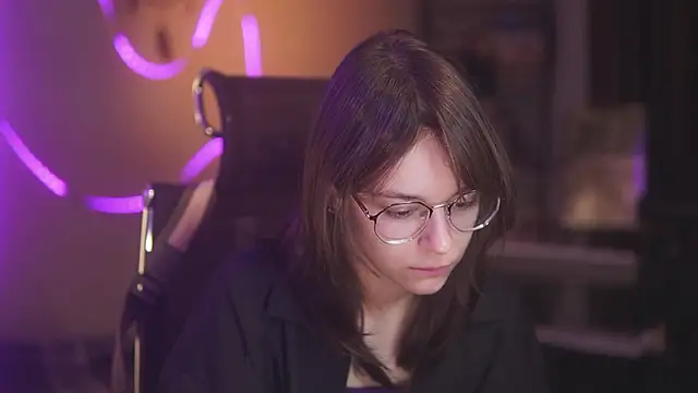 alyssa sweet online show from 5, 3, 2026