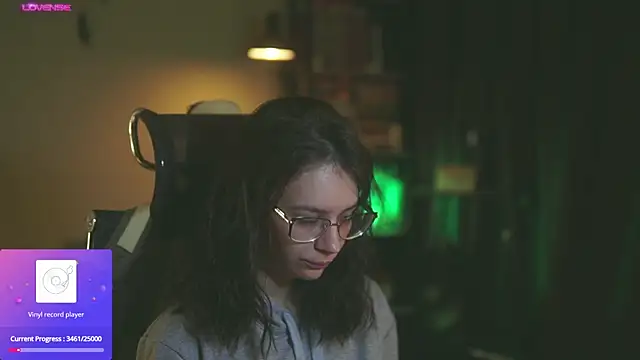 alyssa sweet online show from 9, 10, 2025