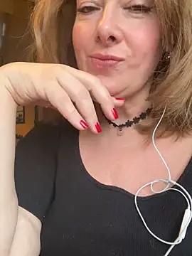 Alice Sweetyyy online show from 2, 3, 2025