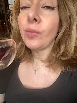 Alice Sweetyyy online show from 15, 3, 2025