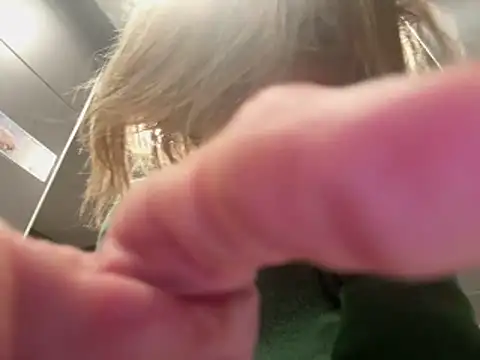 MissKittyPussxh online show from 14, 12, 2025