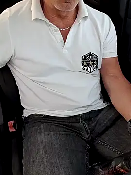 Snapshot of giorgio481510 chatting on 7, 5, 2026 giorgio481510 online show from 7, 5, 2026
