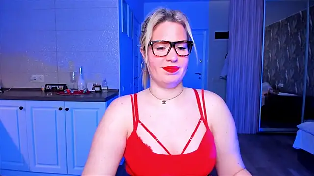 Snapshot of HotTiffani chatting on 15, 1, 2026 HotTiffani online show from 15, 1, 2026